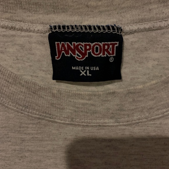 Graphic Tee - Picture 3 of 4